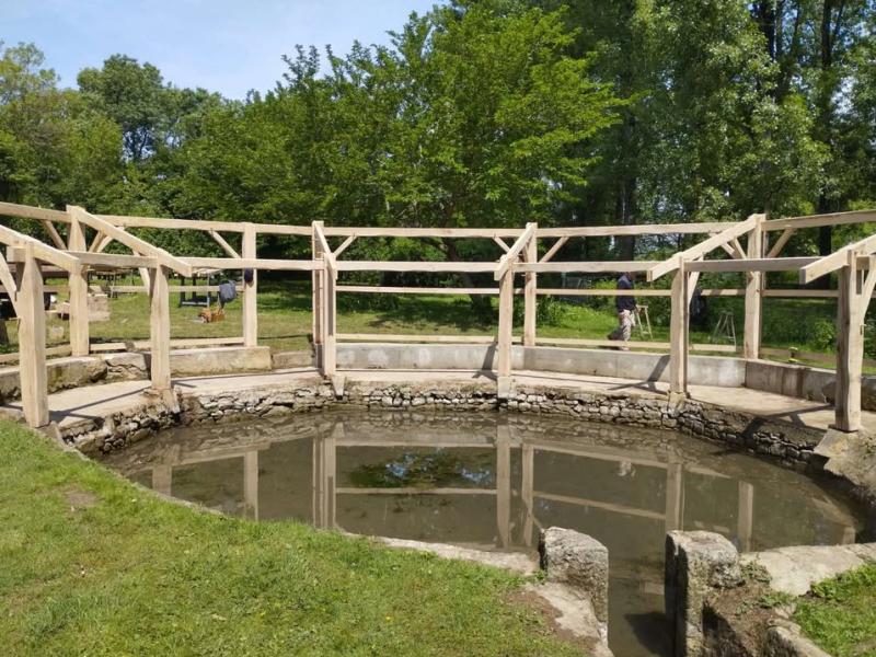 Le lavoir de Saint-Hilaire-la-Forêt fait peau neuve ! 